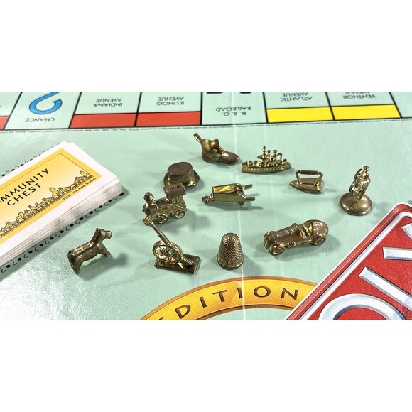 Monopoly Deluxe Edition 1995 Parker Brothers Vintage Board Game - Picture 8 of 14